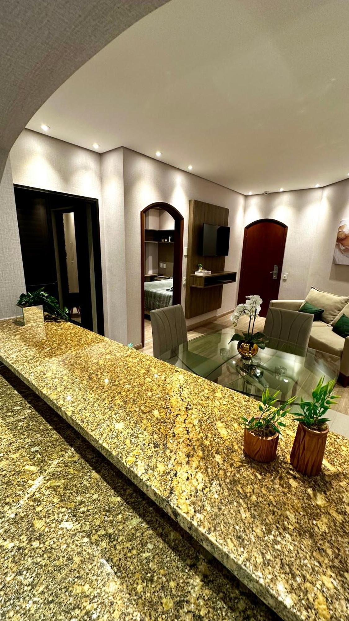 Flat Cosmopolitan Praia Com Estacionamento Gratis - Gonzaga - Andar Alto Santos  Exterior photo